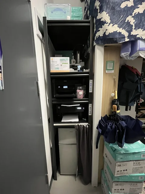 添置了打印机和 3D 打印机