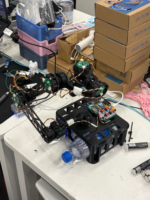 V2 使用矿泉水瓶配重的底座